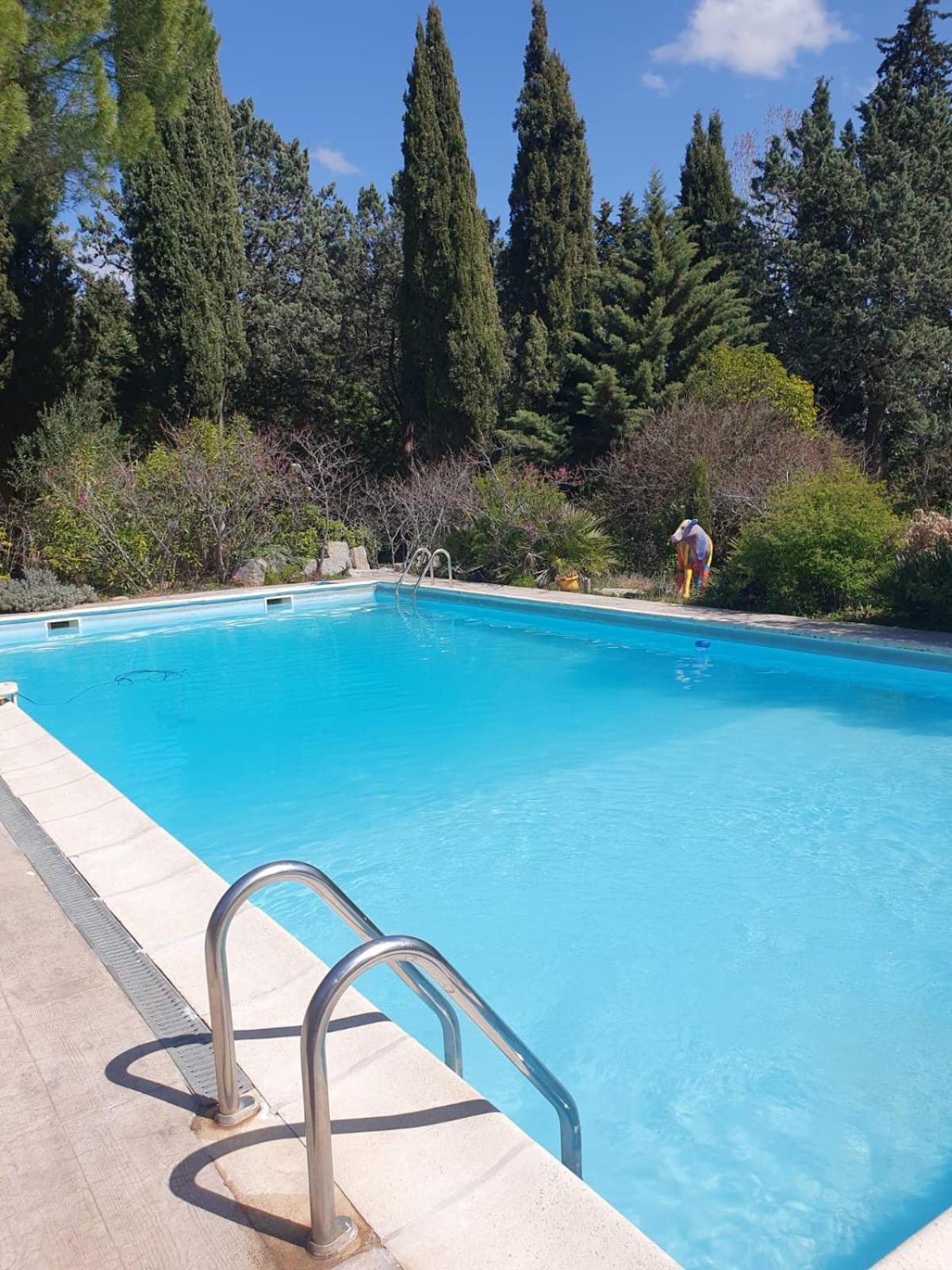 Au Mas Saint Pierre Hotel Pignans Екстериор снимка