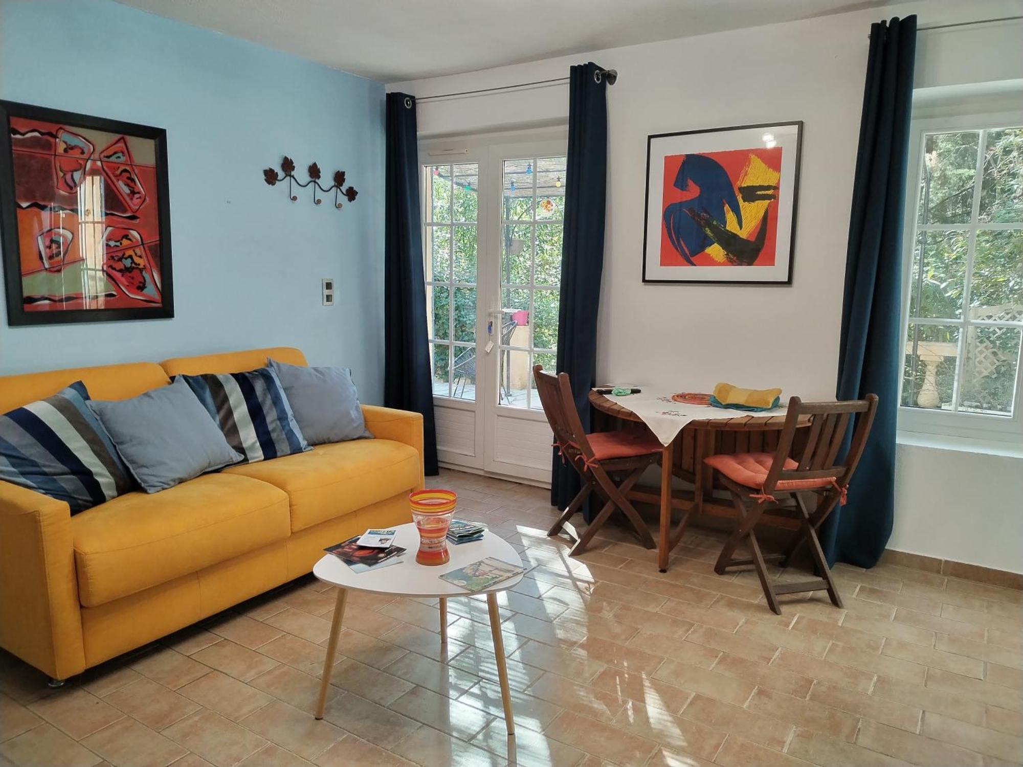 Au Mas Saint Pierre Hotel Pignans Екстериор снимка